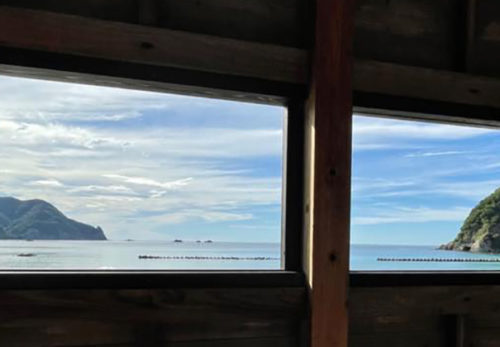 2022.08.13「レコード鑑賞会」@ CHILL 切浜